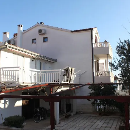With Parking Space Okrug Gornji, Ciovo - 7546 Διαμέρισμα Τρογκίρ