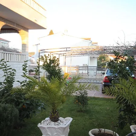 With Parking Space Okrug Gornji - Ciovo - 7546 * Trogir