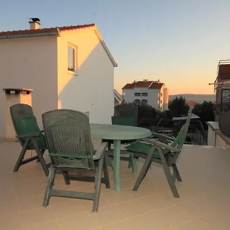 With Parking Space Okrug Gornji - Ciovo - 7546 Trogir